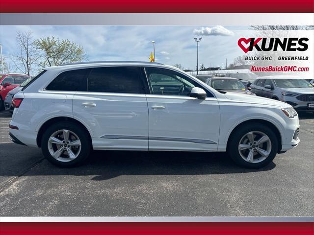 used 2024 Audi Q7 car, priced at $46,898