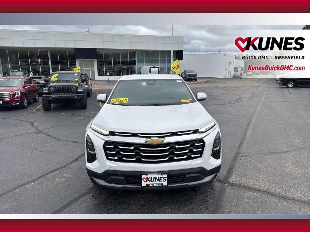 used 2025 Chevrolet Equinox car, priced at $22,995