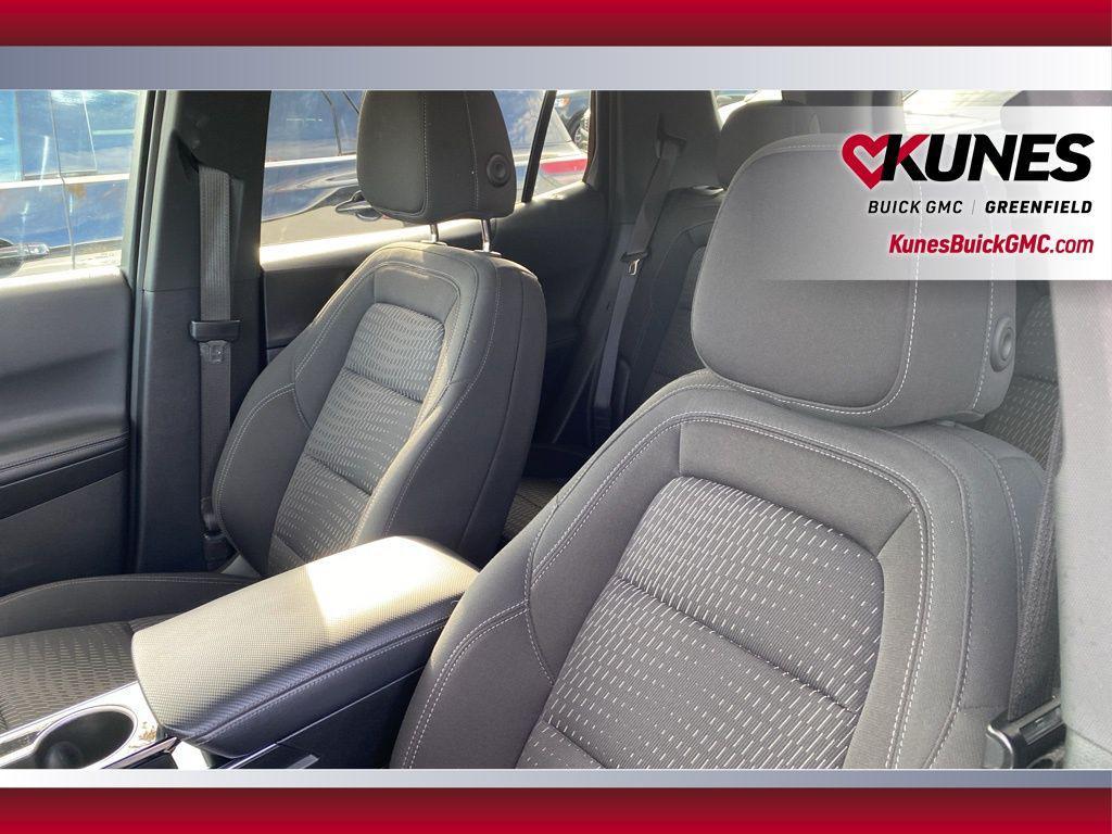 used 2025 Chevrolet Equinox car, priced at $22,995