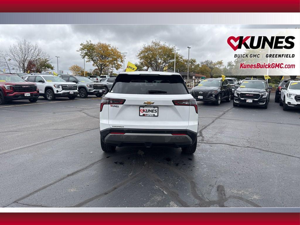 used 2025 Chevrolet Equinox car, priced at $22,995