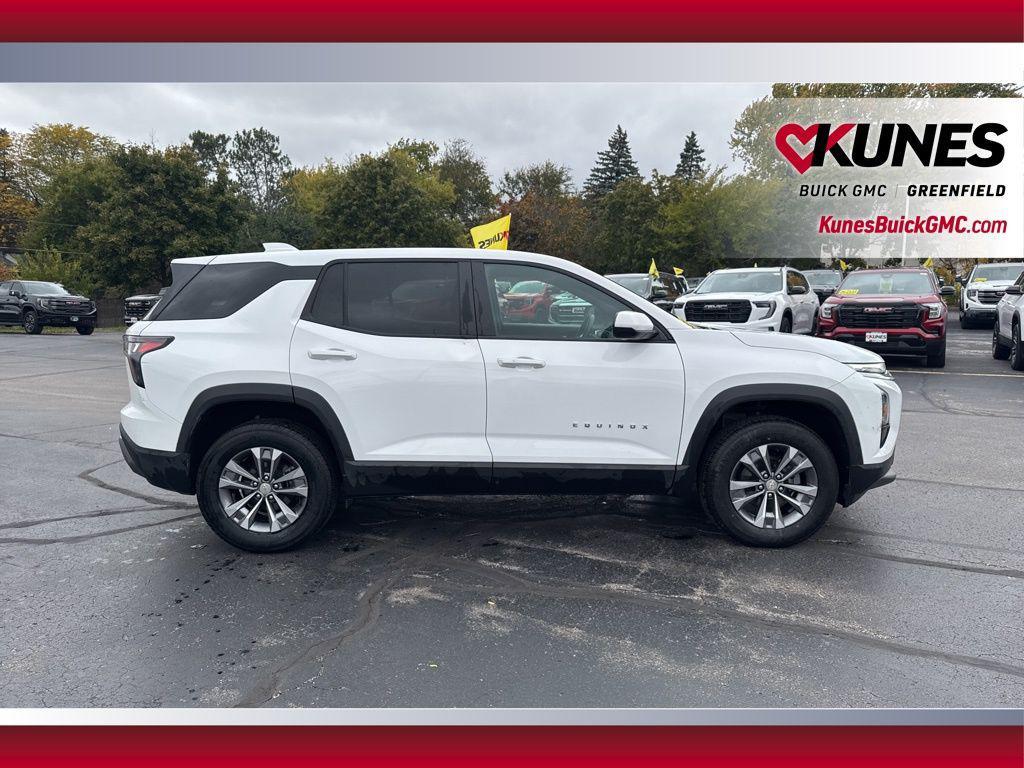 used 2025 Chevrolet Equinox car, priced at $22,995