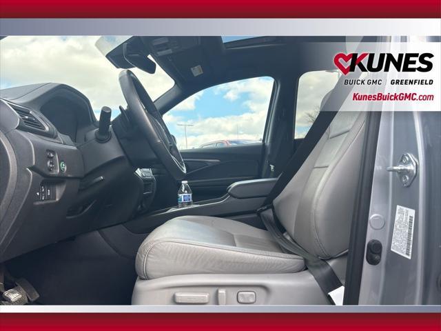 used 2024 Honda Passport car, priced at $34,799