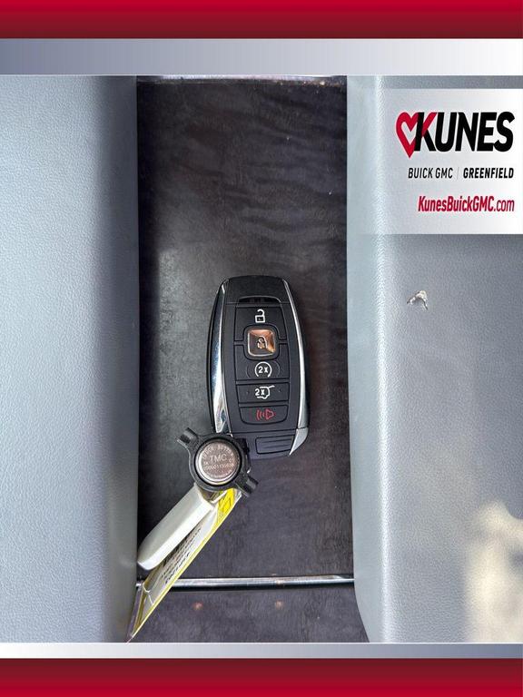 used 2018 Lincoln Navigator L car, priced at $30,995