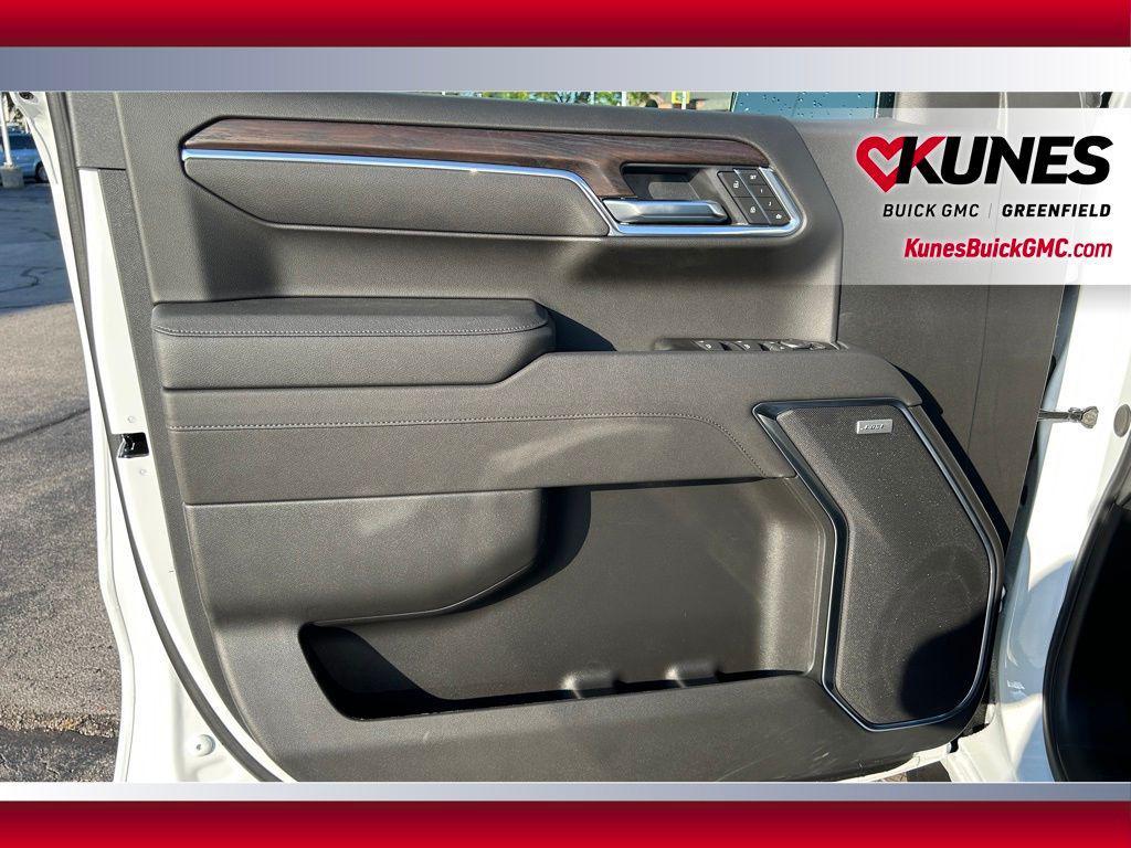 new 2026 GMC Sierra 1500 car, priced at $62,758
