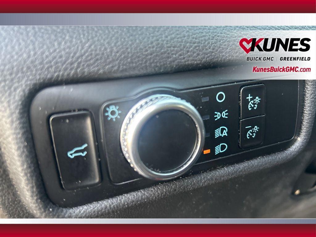 used 2023 Ford Explorer car, priced at $26,899