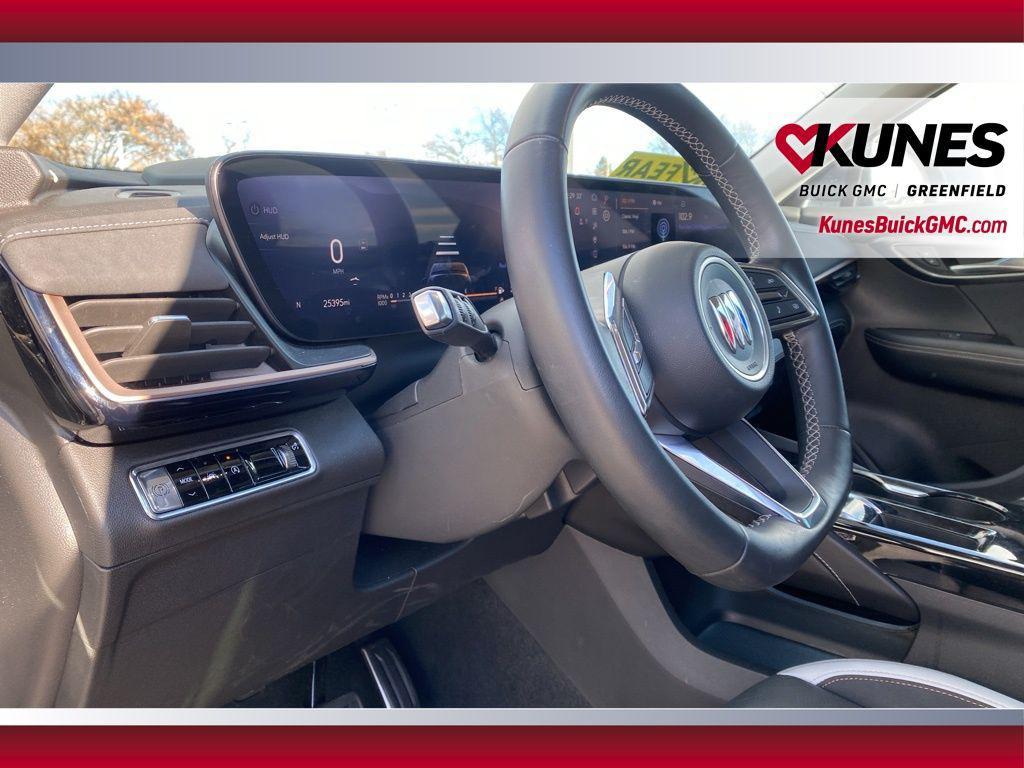 used 2024 Buick Envision car, priced at $27,399