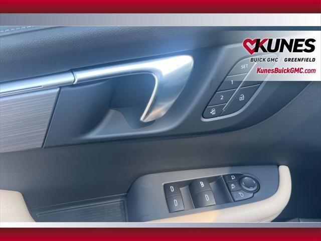 new 2025 Buick Enclave car, priced at $48,790