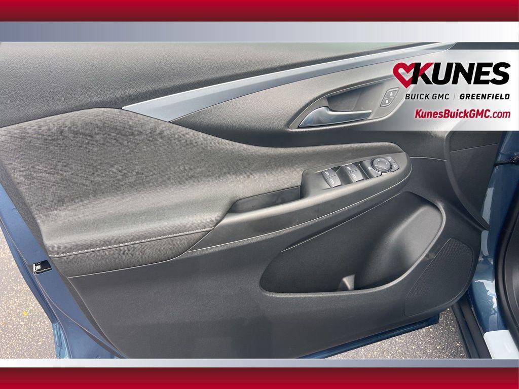 new 2026 Buick Envista car, priced at $27,056