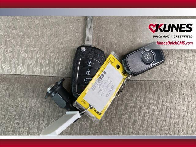 used 2017 Hyundai Santa Fe car