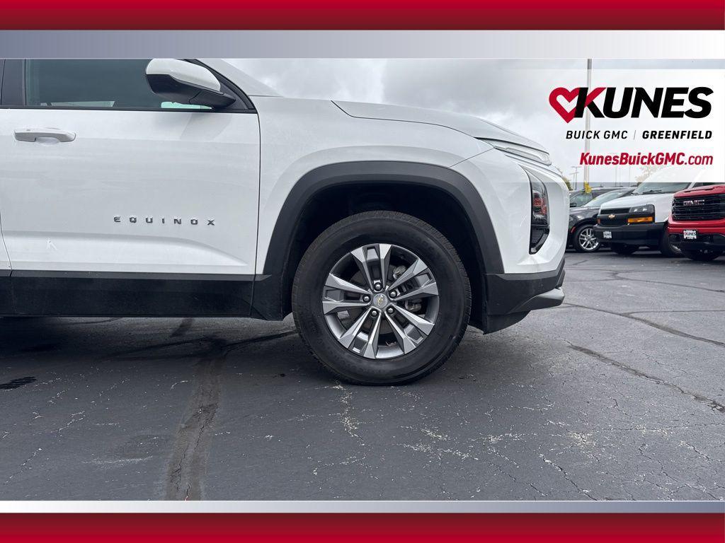 used 2025 Chevrolet Equinox car, priced at $23,399