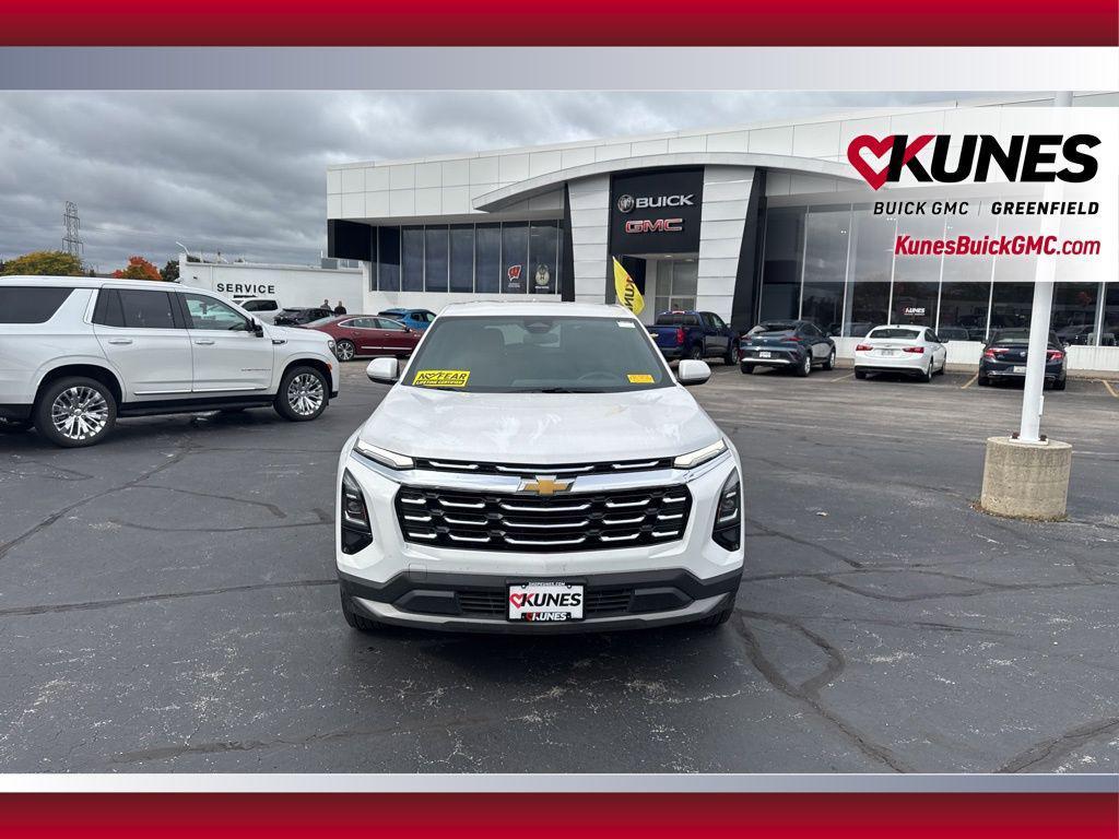 used 2025 Chevrolet Equinox car, priced at $23,399