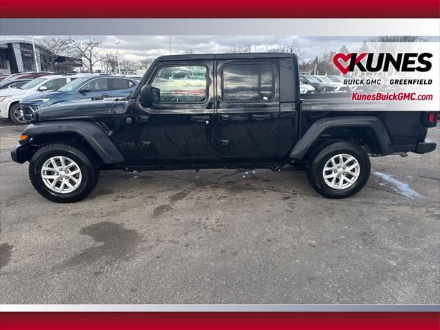 used 2023 Jeep Gladiator car, priced at $28,799