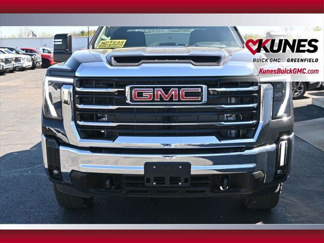 new 2025 GMC Sierra 3500 car, priced at $70,150