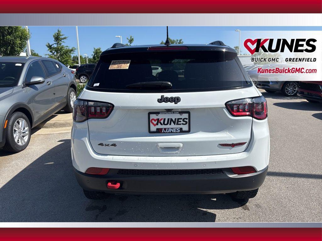 used 2024 Jeep Compass car, priced at $22,699