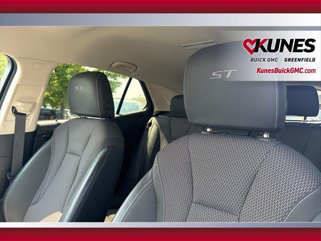 used 2023 Buick Envision car, priced at $21,399