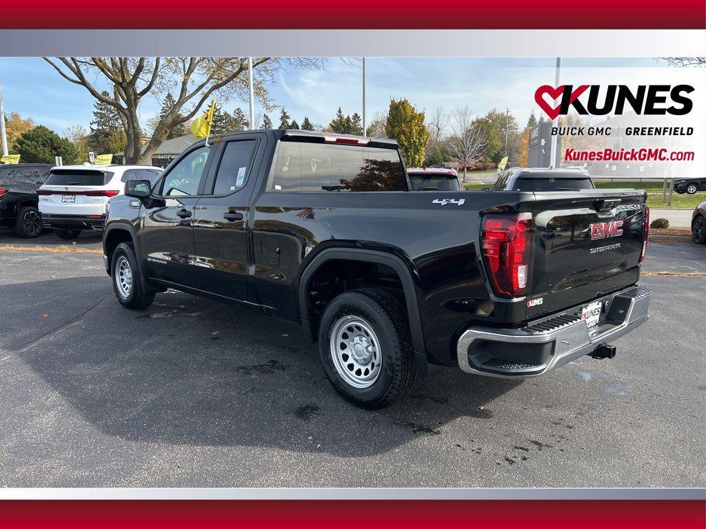 new 2025 GMC Sierra 1500 car, priced at $35,396