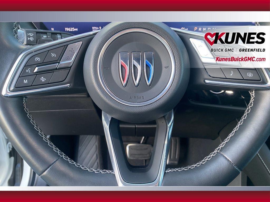 used 2024 Buick Envision car, priced at $27,699