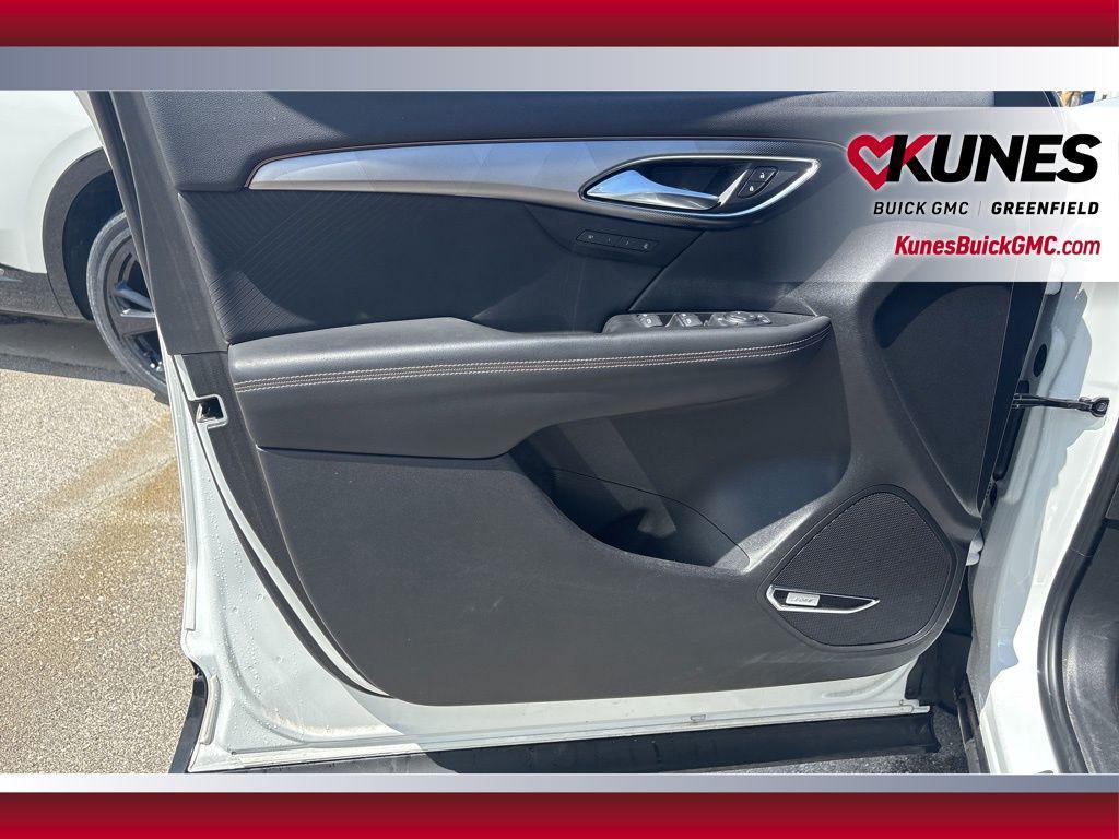 used 2024 Buick Envision car, priced at $28,799