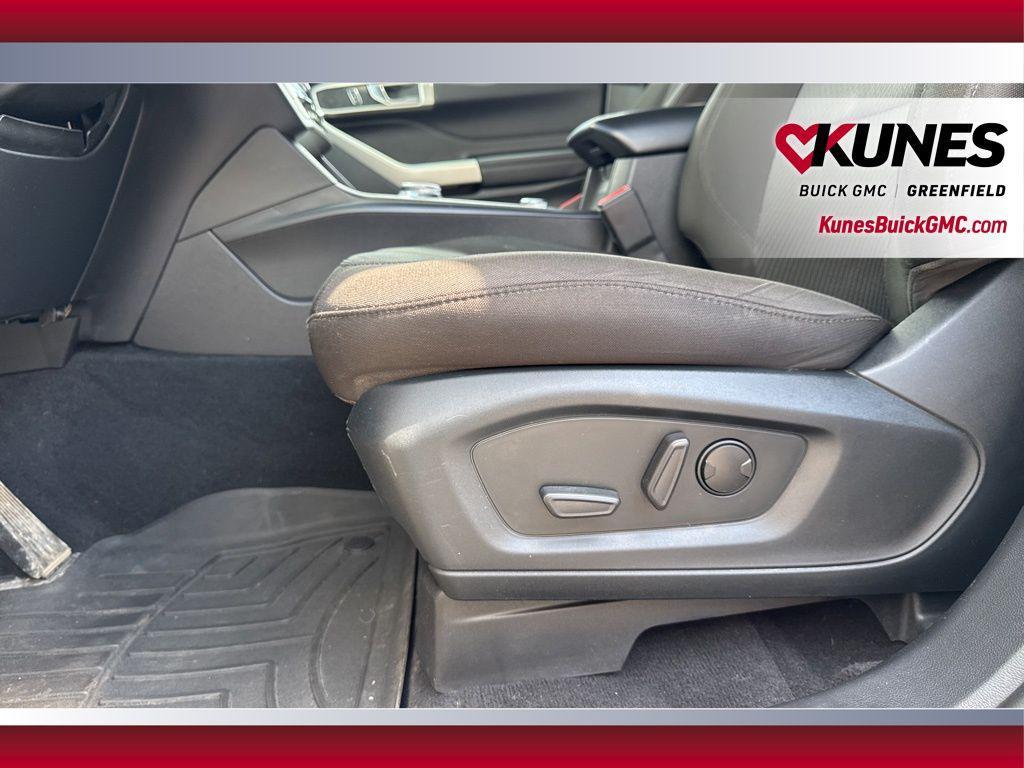used 2022 Ford Explorer car, priced at $27,398