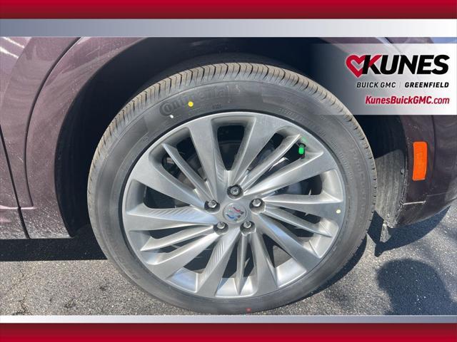 new 2025 Buick Envision car, priced at $45,691