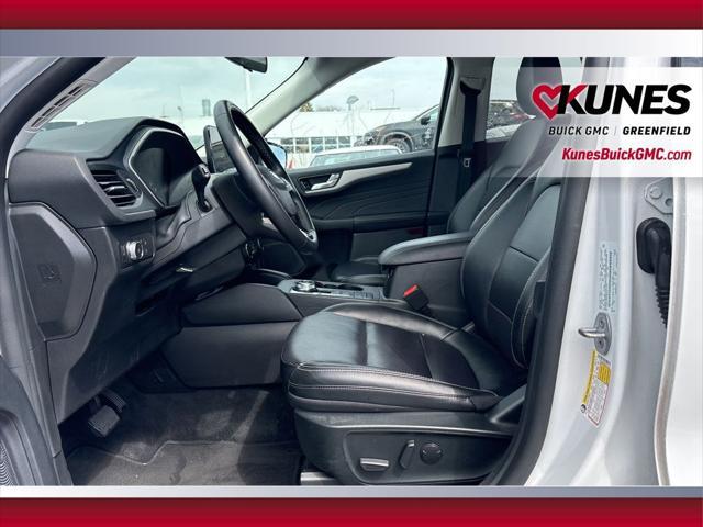 used 2022 Ford Escape car, priced at $20,399
