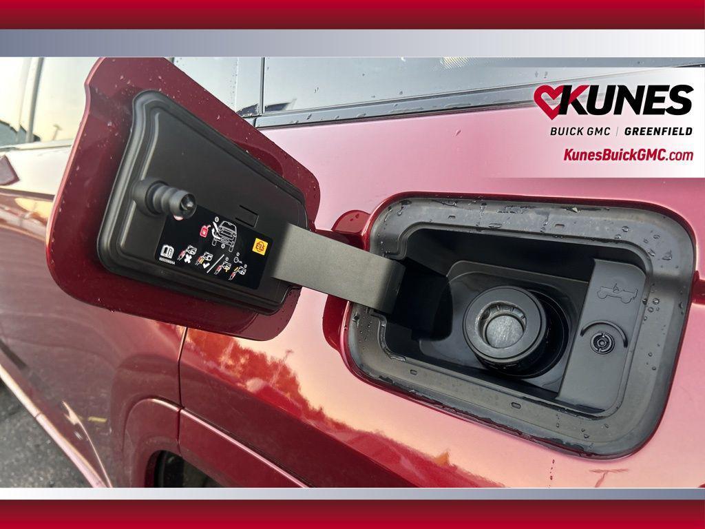 used 2021 Jeep Grand Cherokee L car, priced at $28,920