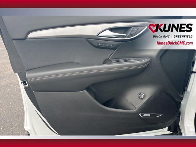new 2025 Buick Envision car, priced at $43,240