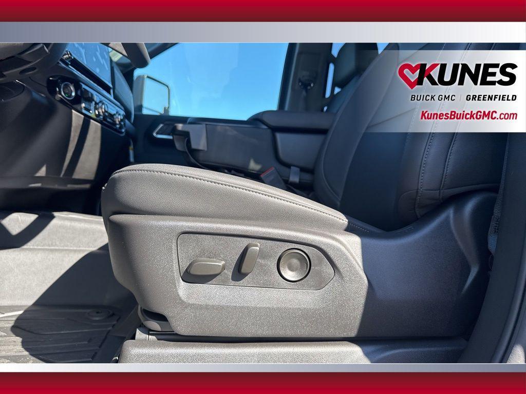 new 2025 GMC Sierra 3500 car, priced at $74,290