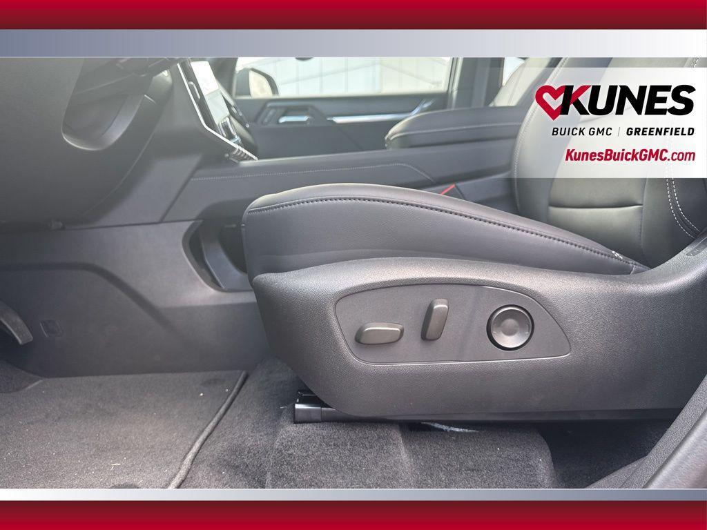 new 2025 GMC Acadia car, priced at $49,486
