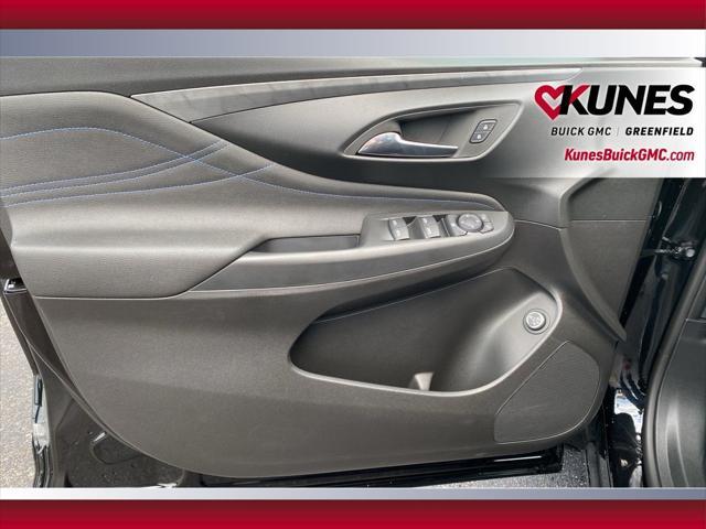 new 2025 Buick Envista car, priced at $28,448