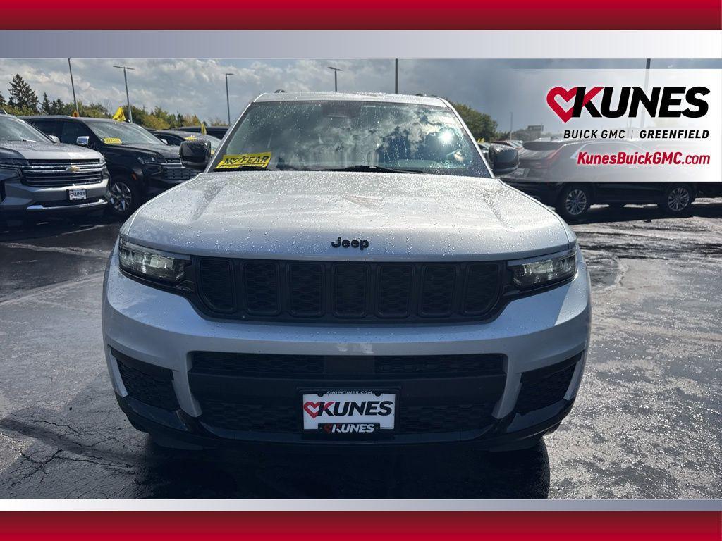 used 2024 Jeep Grand Cherokee L car, priced at $30,499