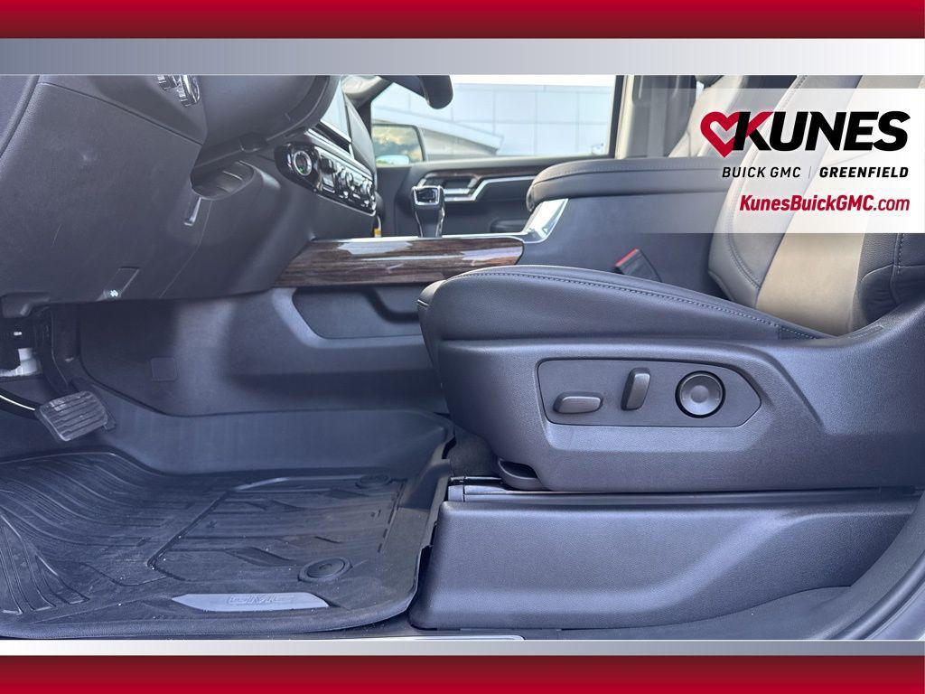 new 2025 GMC Sierra 1500 car, priced at $58,588