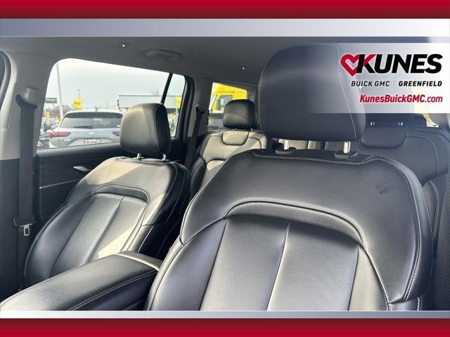used 2023 Jeep Grand Cherokee L car, priced at $32,399