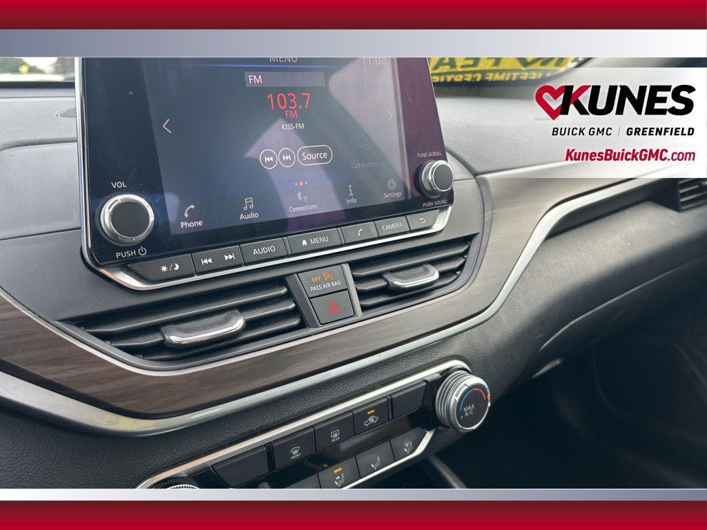 used 2024 Nissan Altima car, priced at $19,995