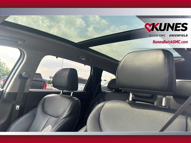 used 2023 Hyundai Santa Fe car, priced at $26,599