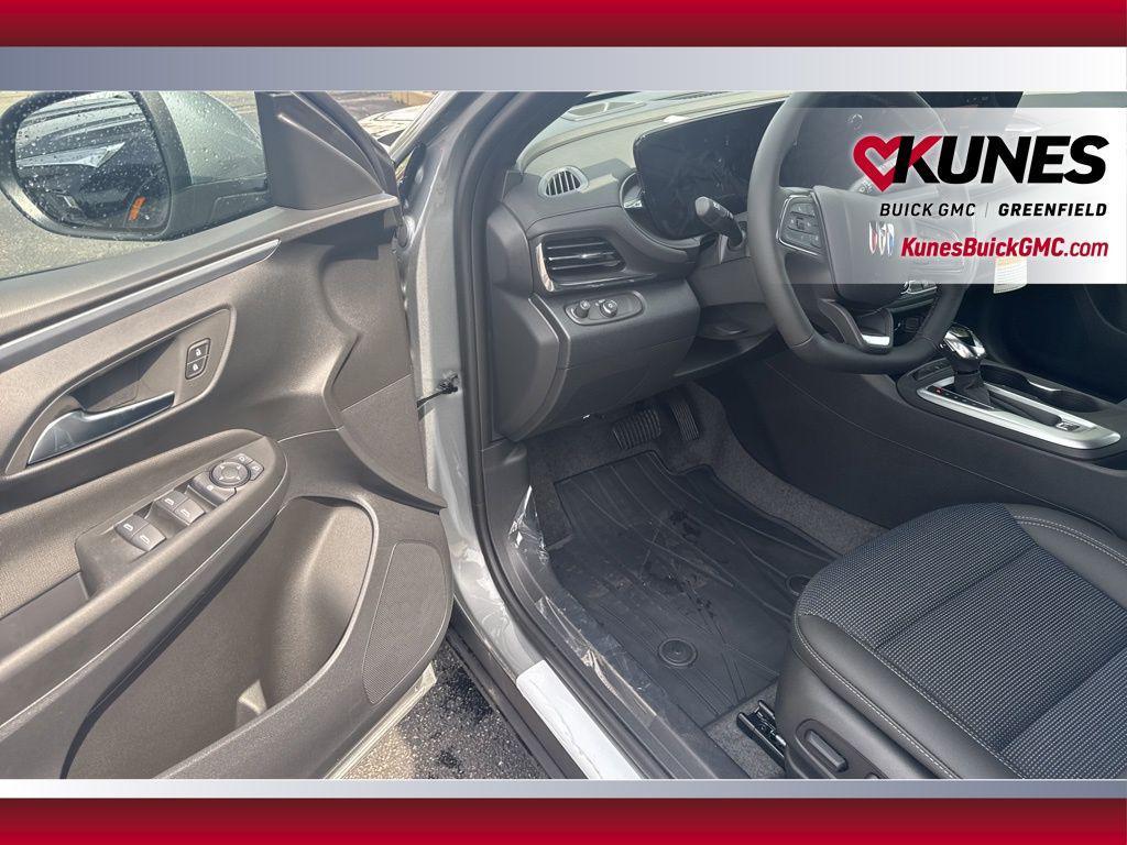 new 2026 Buick Envista car, priced at $27,032