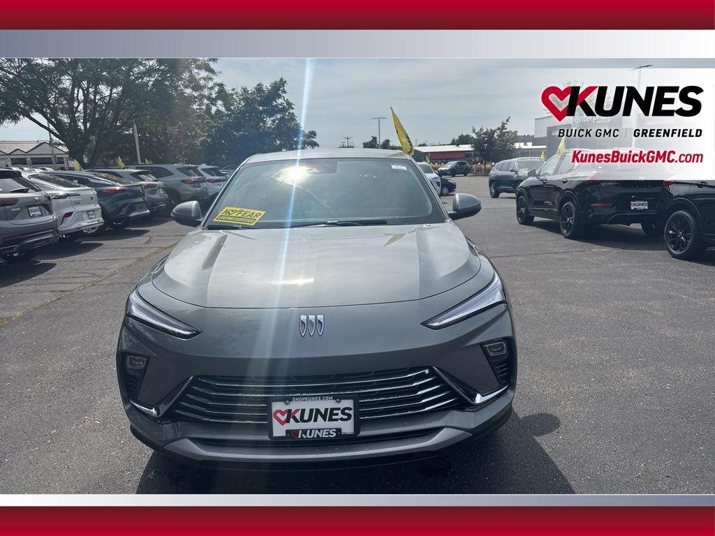 new 2026 Buick Envista car, priced at $27,032