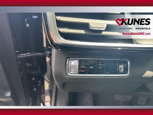 new 2025 Buick Envision car, priced at $38,537
