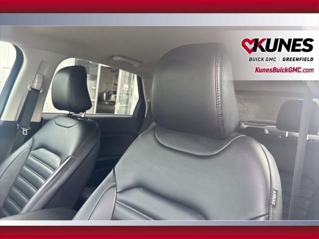 used 2023 Ford Edge car, priced at $21,399