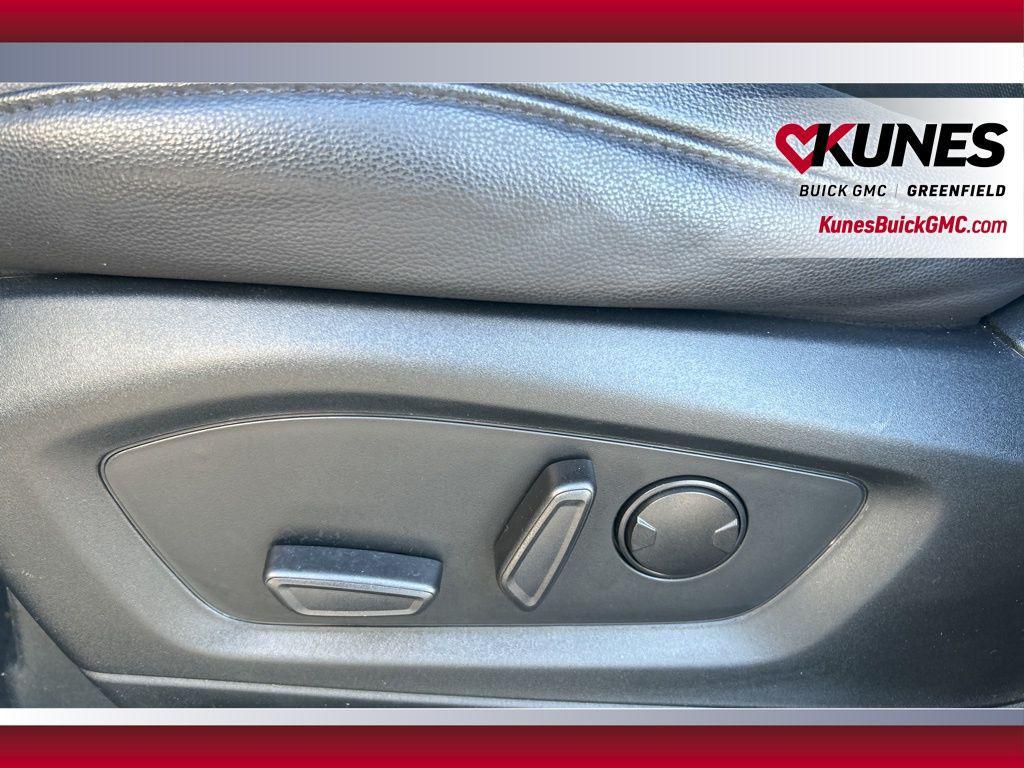 used 2023 Ford Explorer car, priced at $28,599