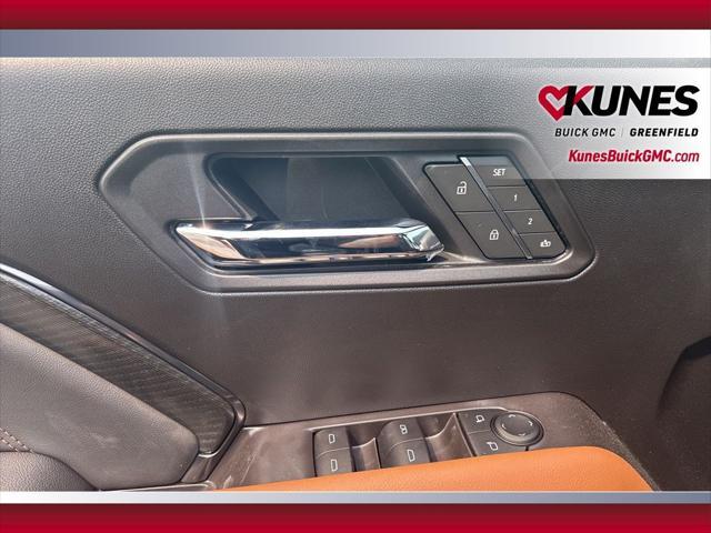new 2025 GMC Canyon car, priced at $52,585