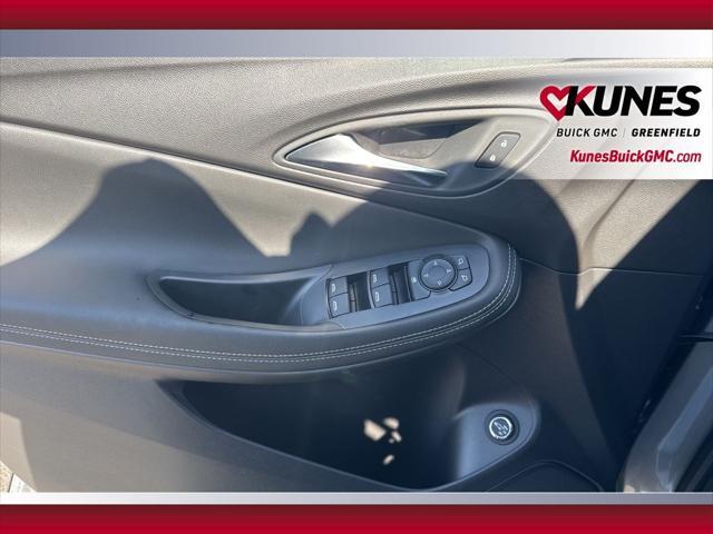 new 2025 Buick Encore GX car, priced at $29,872