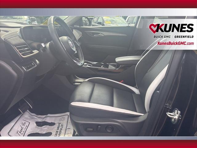 used 2024 Buick Envision car, priced at $30,799