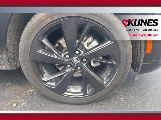 used 2024 Buick Envision car, priced at $30,799