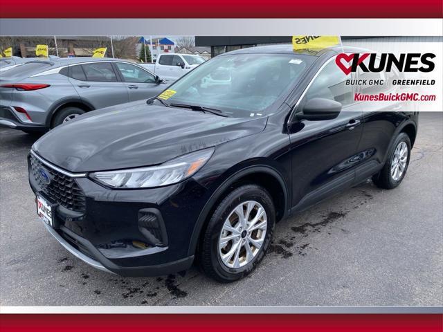 used 2023 Ford Escape car, priced at $21,499