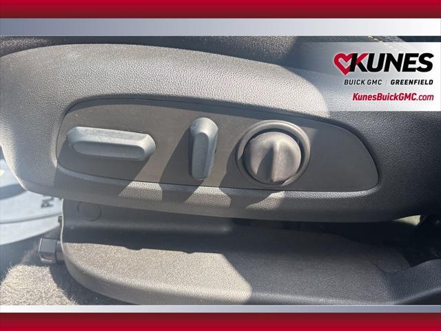 used 2023 Chevrolet Equinox car, priced at $23,799