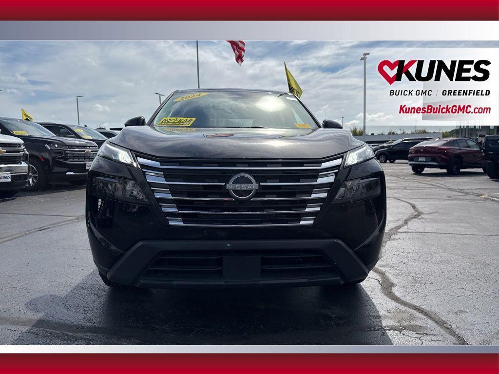 used 2024 Nissan Rogue car, priced at $21,995