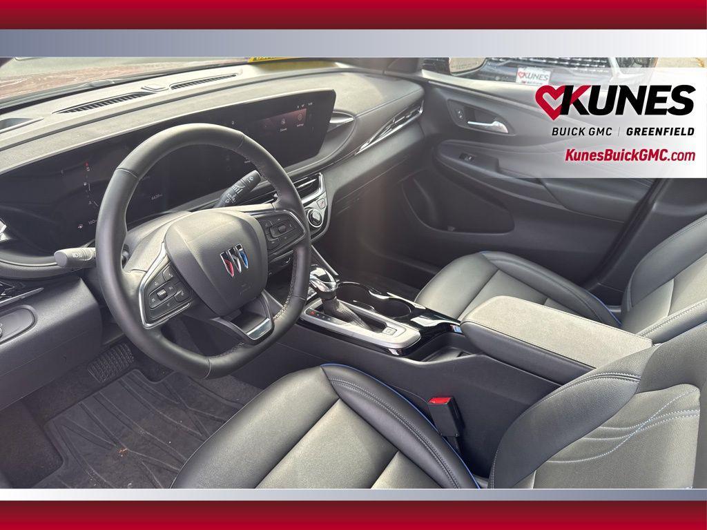 new 2025 Buick Envista car, priced at $25,987