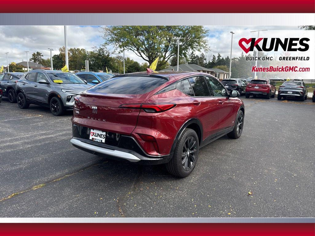 new 2025 Buick Envista car, priced at $25,987