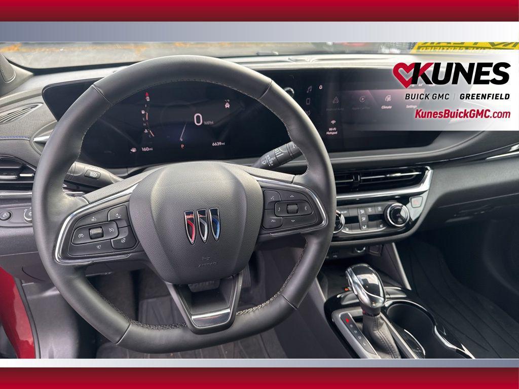 new 2025 Buick Envista car, priced at $25,987